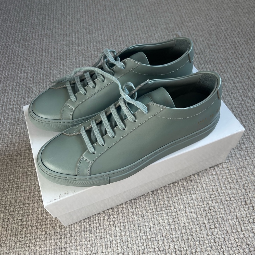 NIB Common Projects Original Achilles Leather Sneakers Vintage Green - size 39